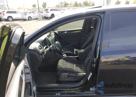 2010 Volkswagen Gti 4-Door z USA, uszkodzony, nr VIN WVWHD7AJ7AW137331